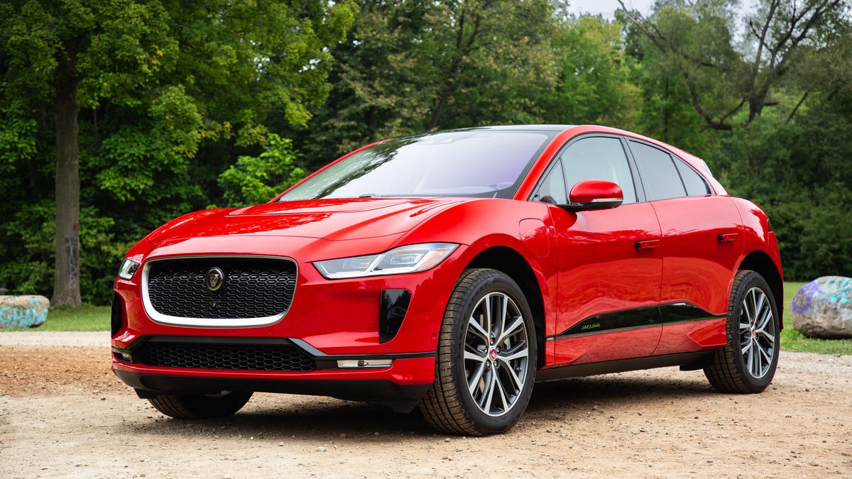 2019-jaguar-i-pace-3
