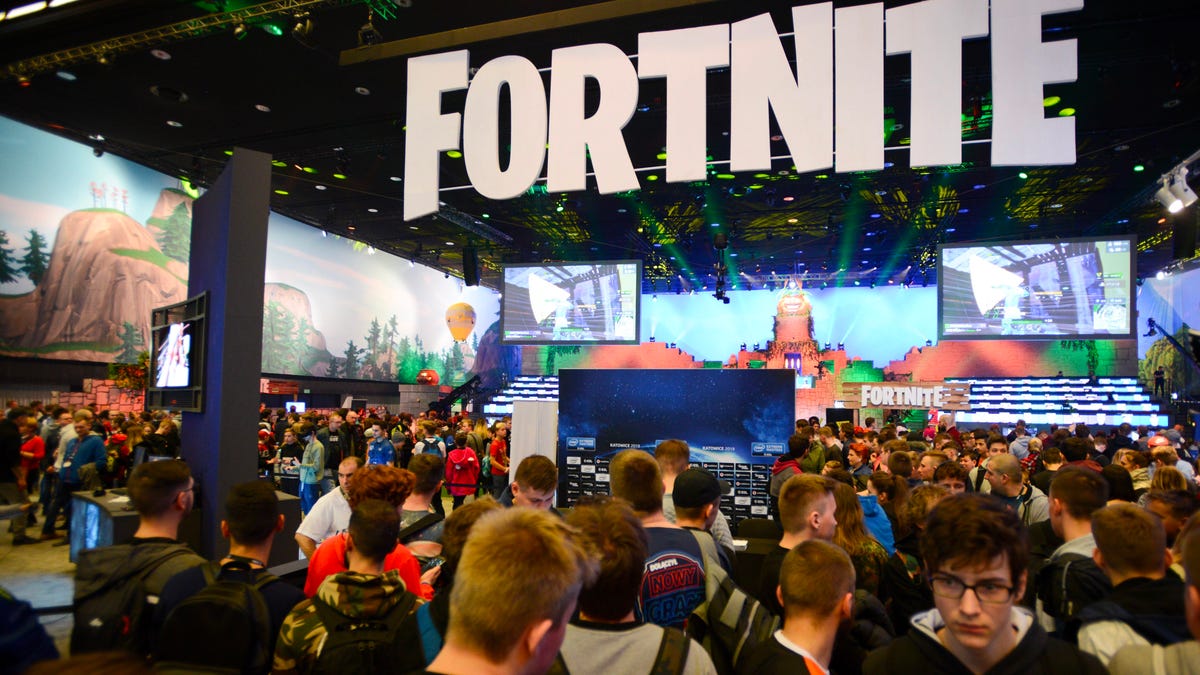 TOPSHOT-POLAND-ESPORT-GAMING-IT-ENTERTAINMENT