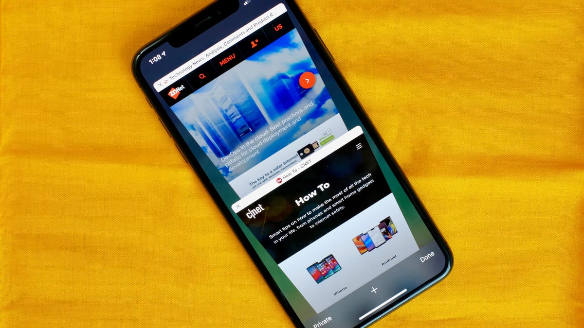 iPhone showing websites on two tabs