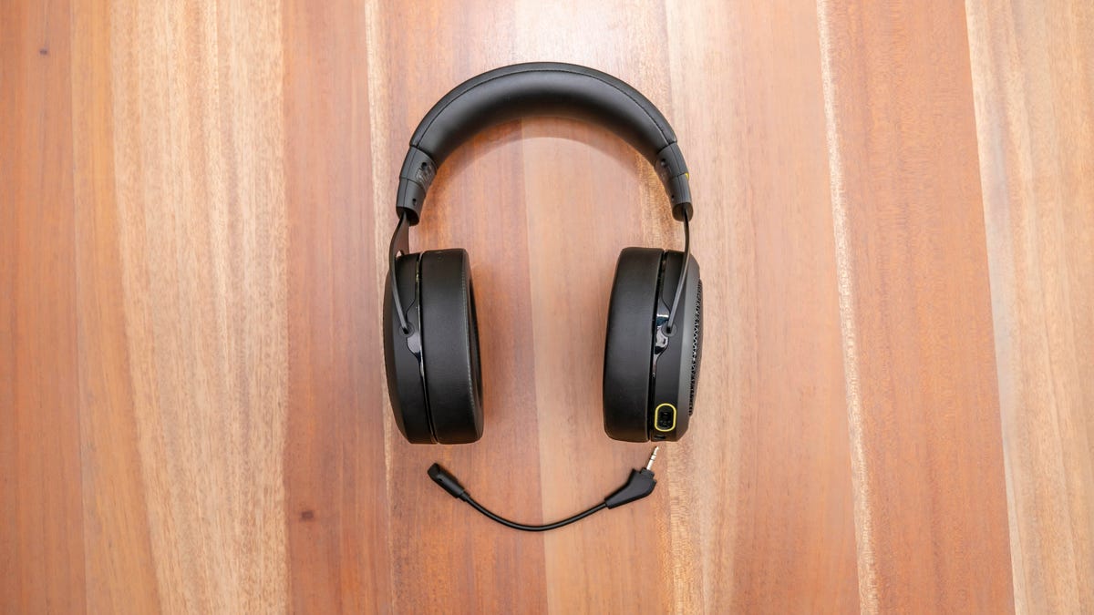 corsair-hs70-bluetooth-02