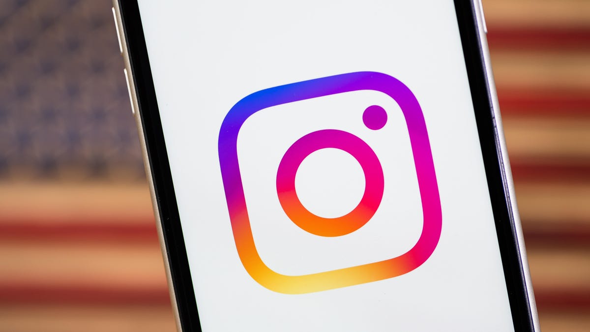 instagram-logo-american-flag-9790