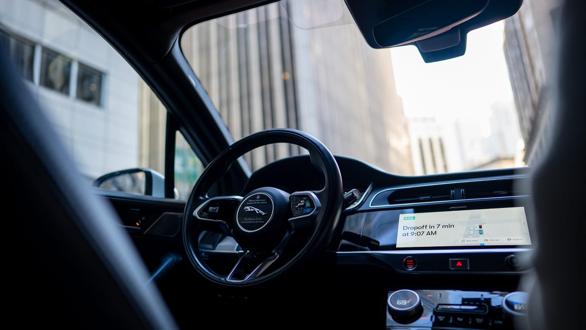 Waymo steering wheel