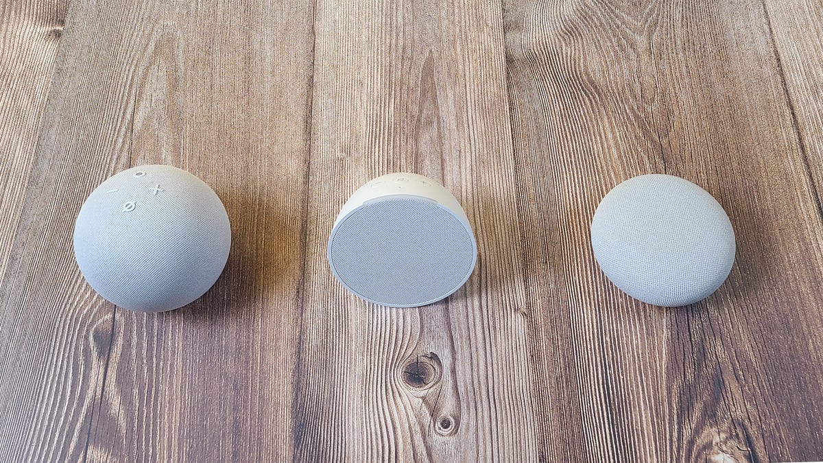 Google smart speaker