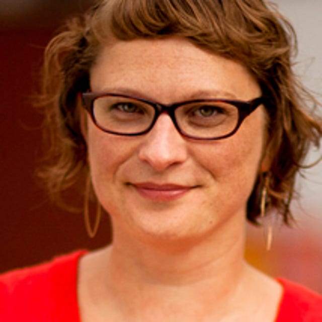 Headshot of Jennifer Guevin