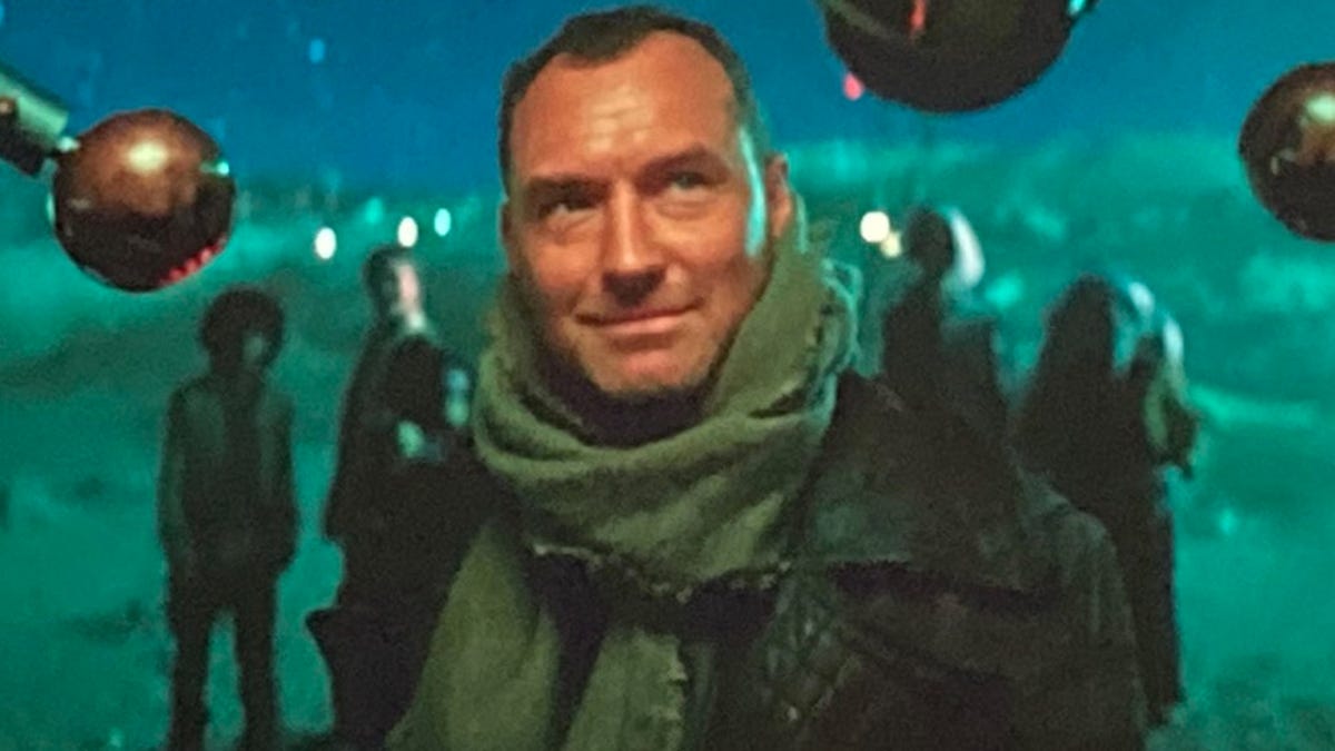 Jude Law smirks in image from Skeleton Crew
