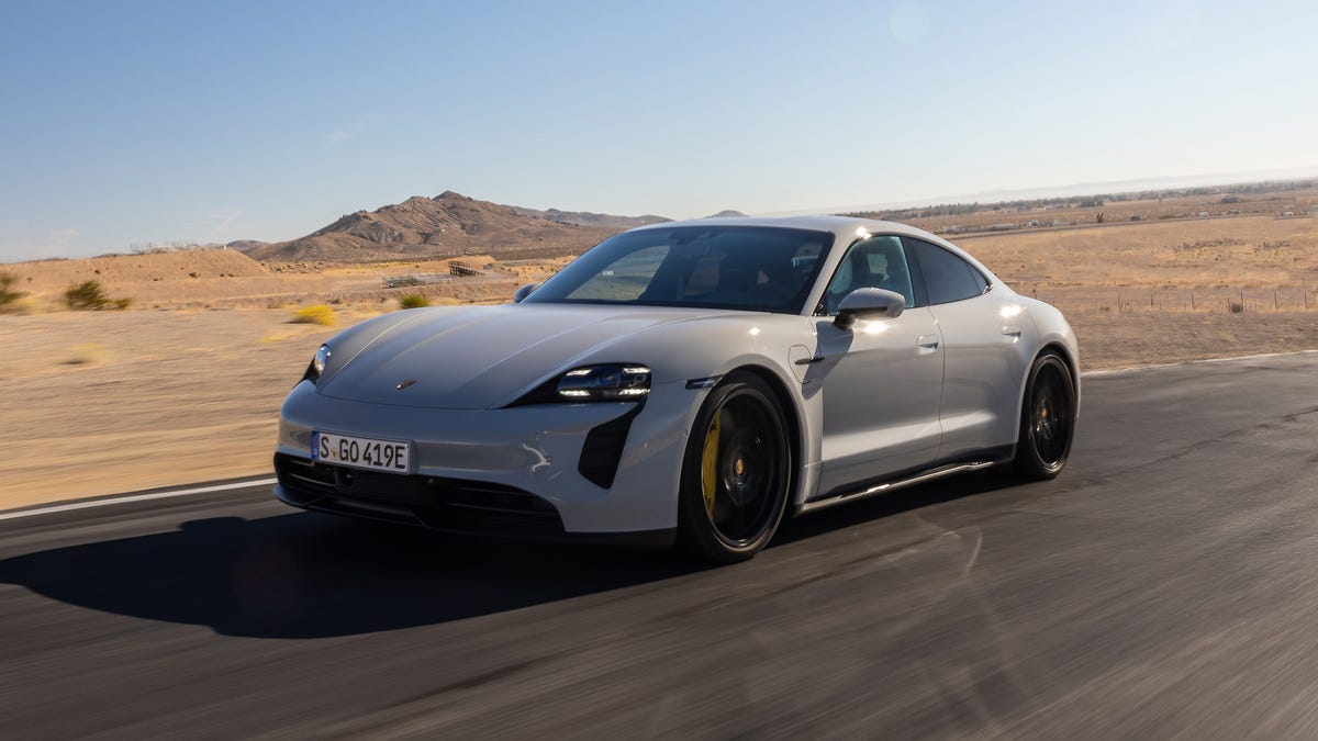 2022 Porsche Taycan GTS