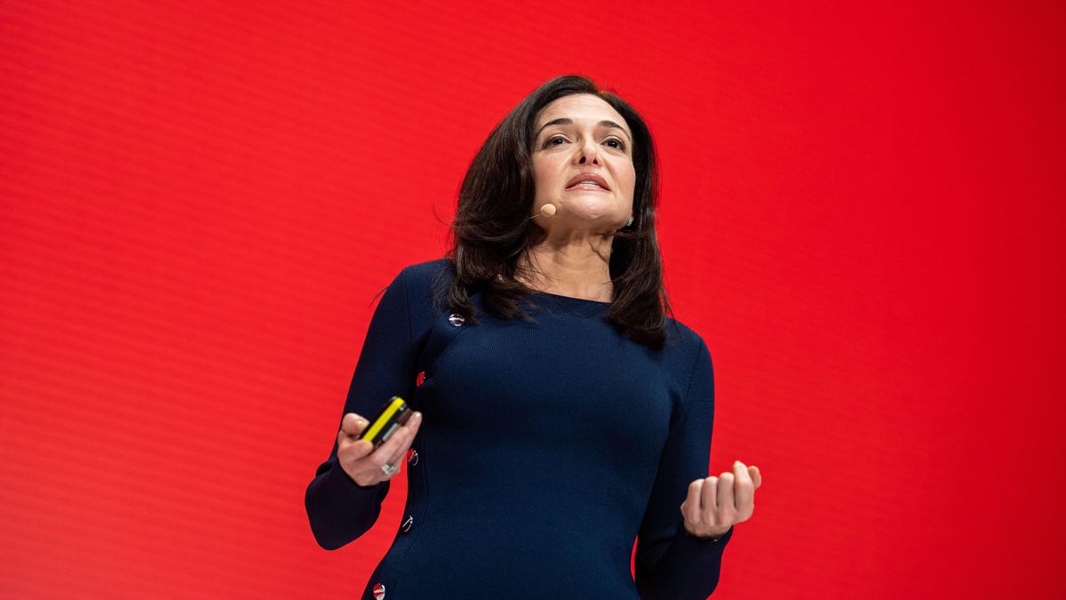 sandberg-gettyimages-1085490466