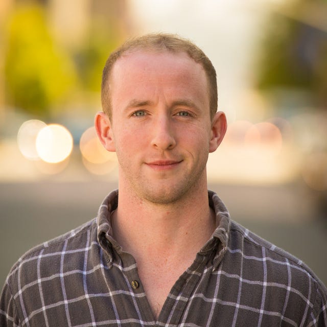 Headshot of Brett Murphy