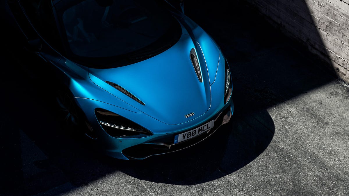 mclaren-720s-spider-teaser