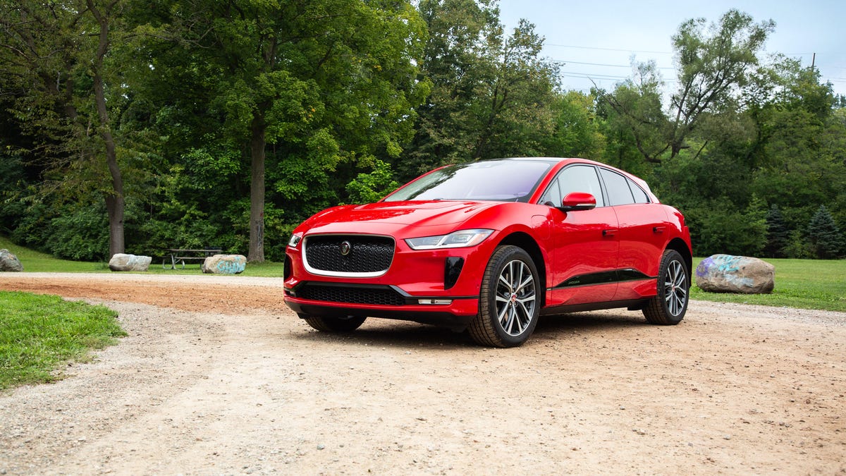 2019-jaguar-i-pace-59