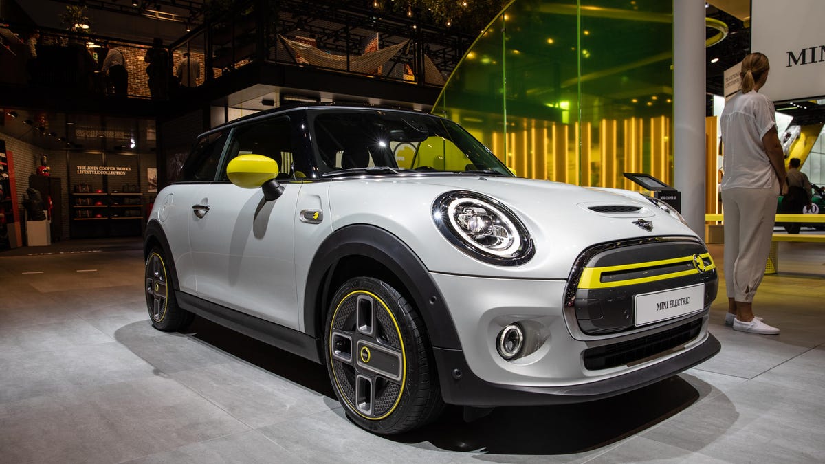 mini-cooper-se-promo