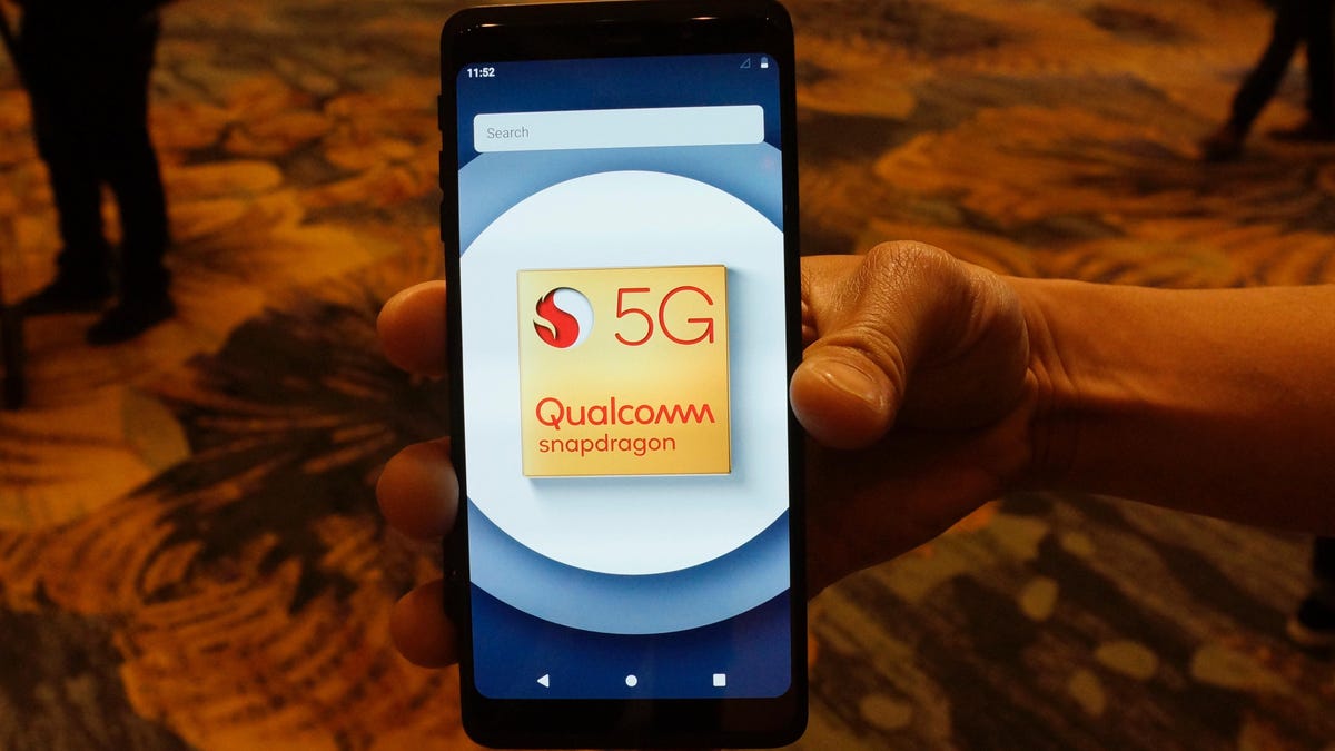 qualcomm-cristiano-amon-5g-snapdragon-prototype