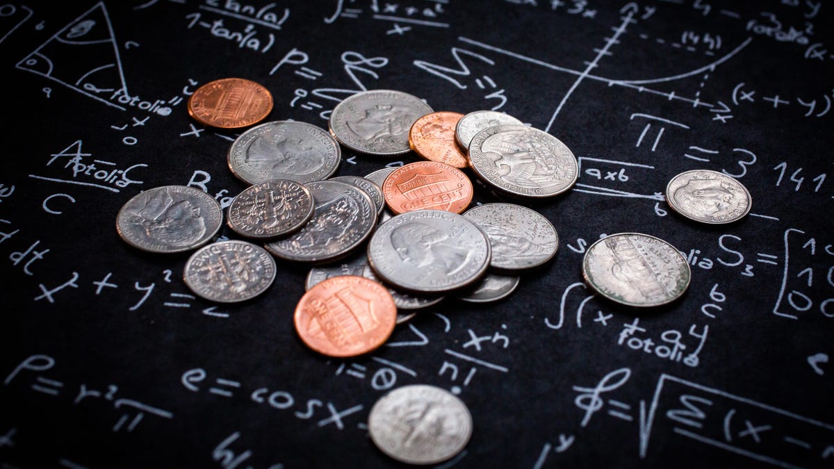 11-2021-cash-money-stimulus-bill-600-dollars-check-americans-congress-signed-law-direct-deposit-mail