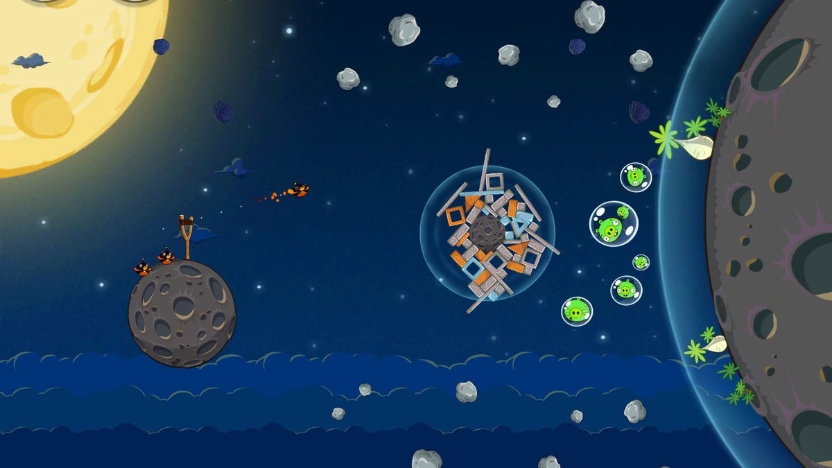 Angry Birds Space looks gorgeous and delivers on its promise of compelling new gameplay.