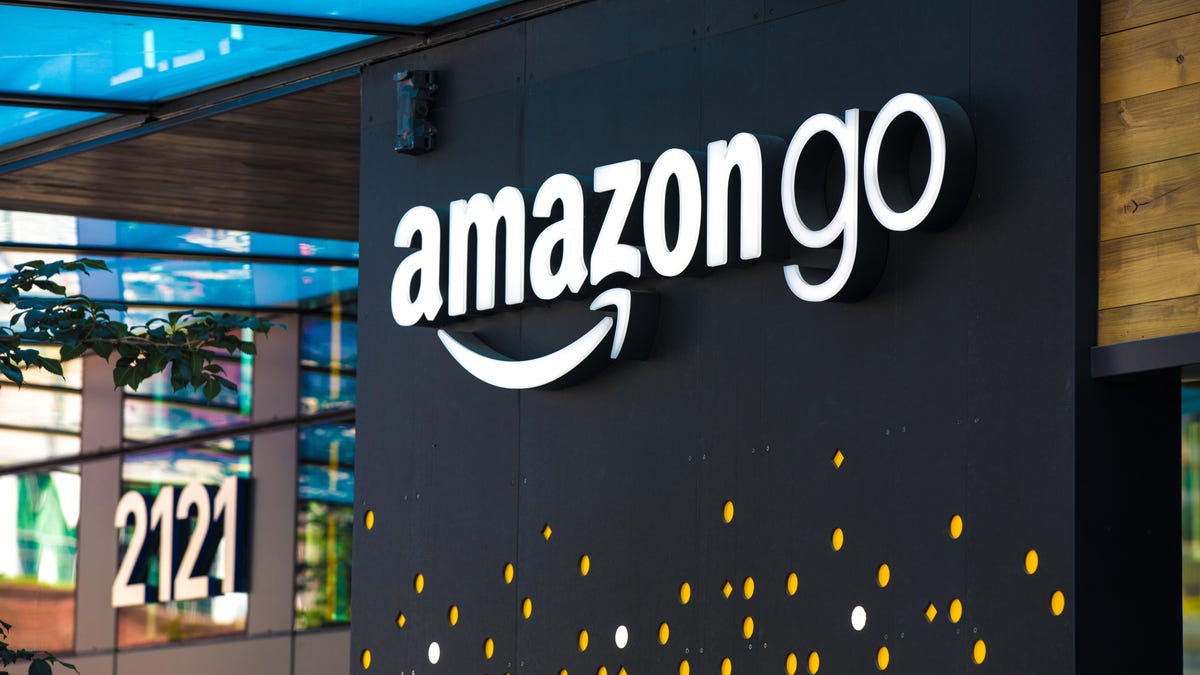 amazon-go-grocery-shopping-9383