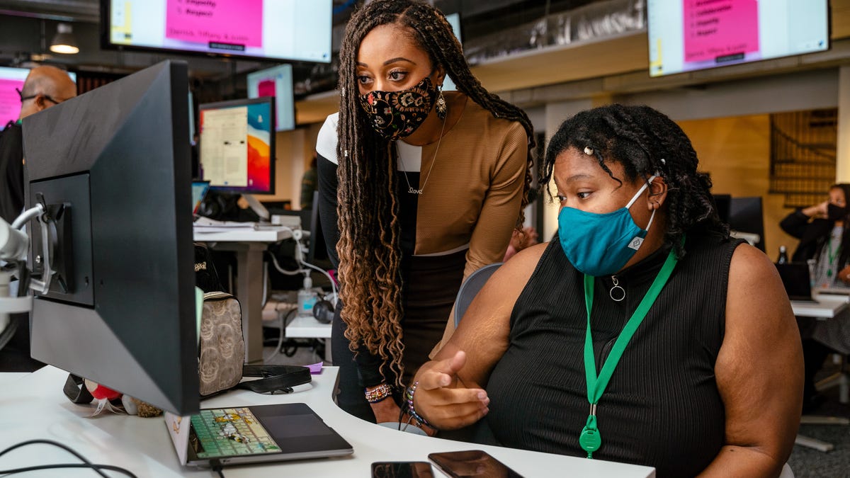 apple-detroit-developer-academy-apple-msu-lg-visit-3