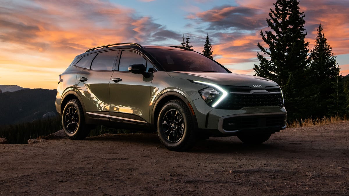 3000-17999-2023-sportage-sx