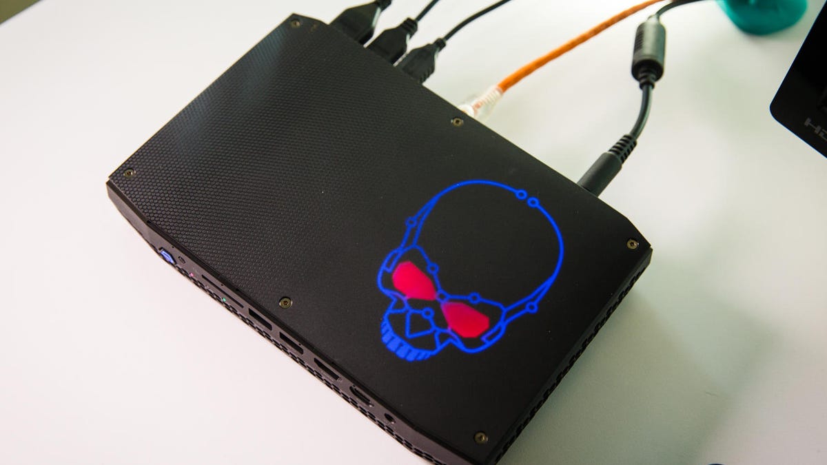 intel-hades-canyon-nuc-8506