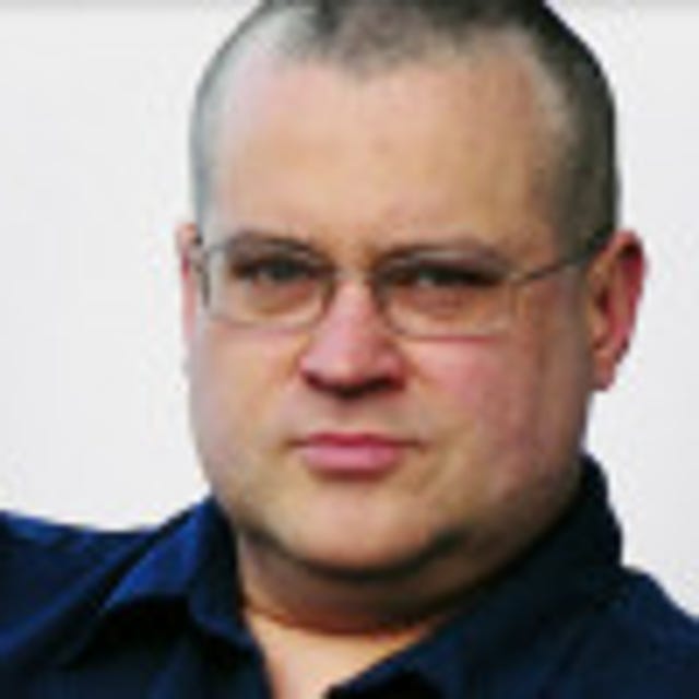 Headshot of John Lewinski