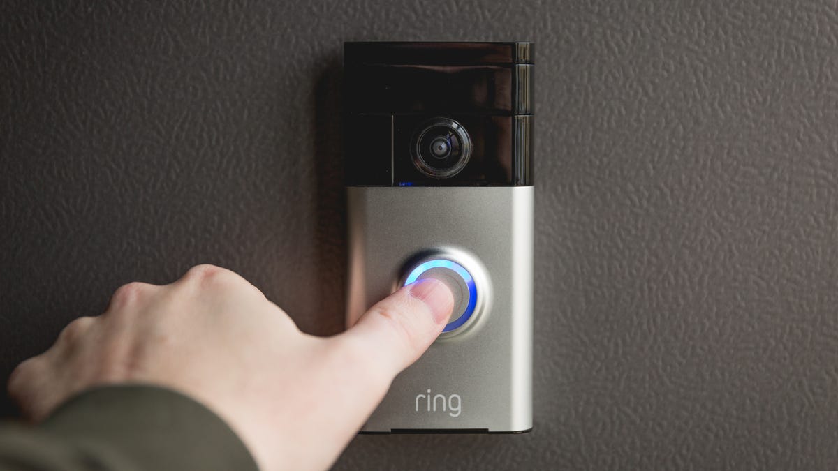 ringvideodoorbell-product-photos-1.jpg