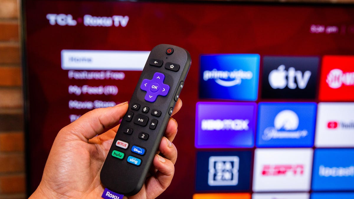 015-roku-voice-remote-pro-2021