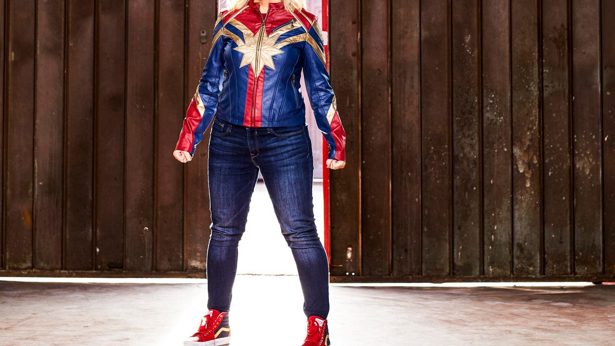 190122-ht-dccs-captain-marvel-00634