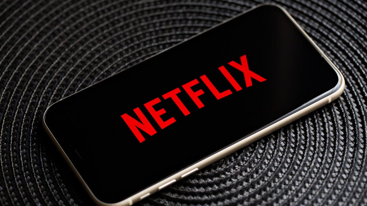 netflix-logo-phone-6449