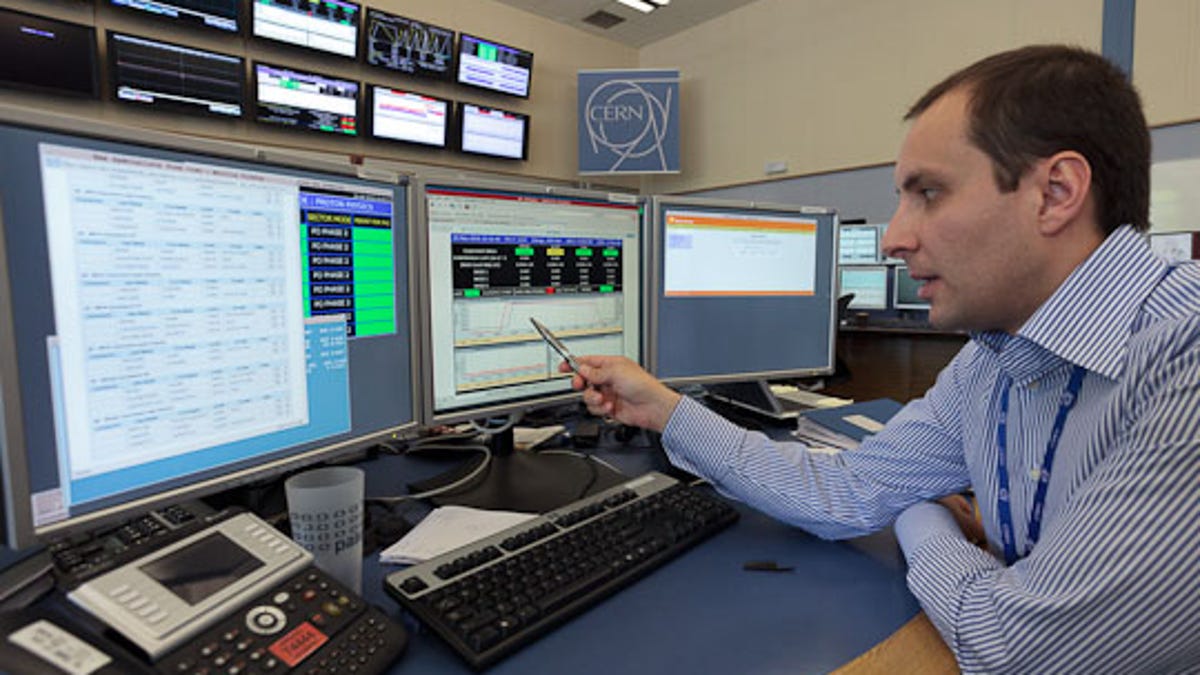 Mirko Pojer, a physicist and the engineer in charge of LHC operations, explains properties of the LHC's two countercirculating proton beams.