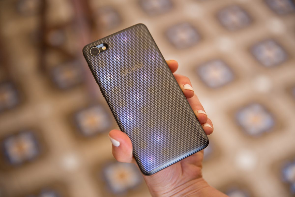 alcatel-a5-mwc-led-4.jpg