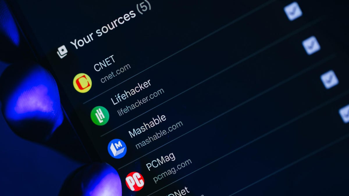 an image showing the preferred Google search sources, with a listing of CNET, Lifehacker, Mashable, PCMag and ZDNet
