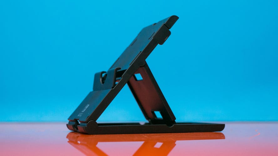 114-hori-compact-stand-nintendo-switch-accessories-listicle-2019