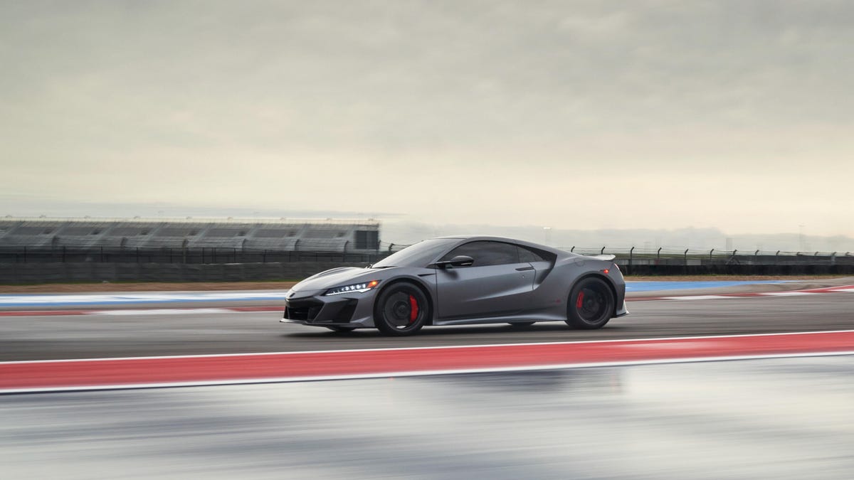 2022-acura-nsx-type-s-116