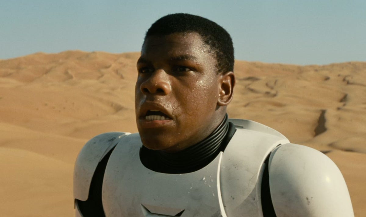 20141128-star-wars-force-awakens-screenshots-hr-009.jpg