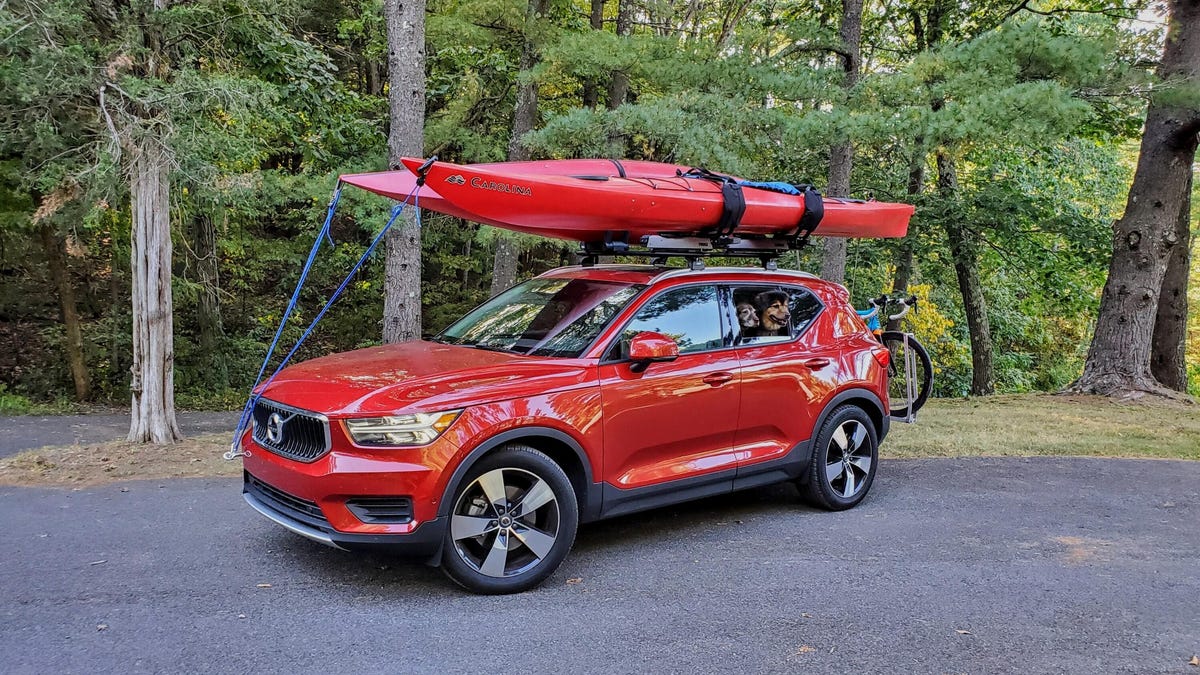 volvo-xc40-kayak-rack-02