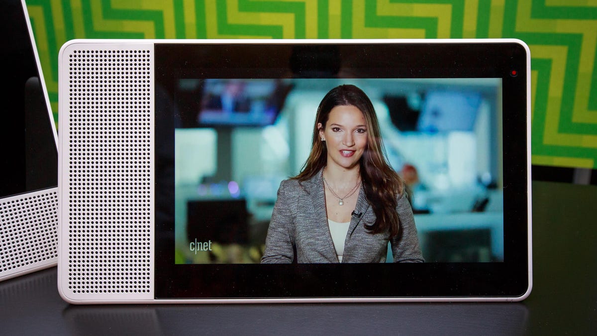 lenovo-smart-display-with-google-assistant-3284-012