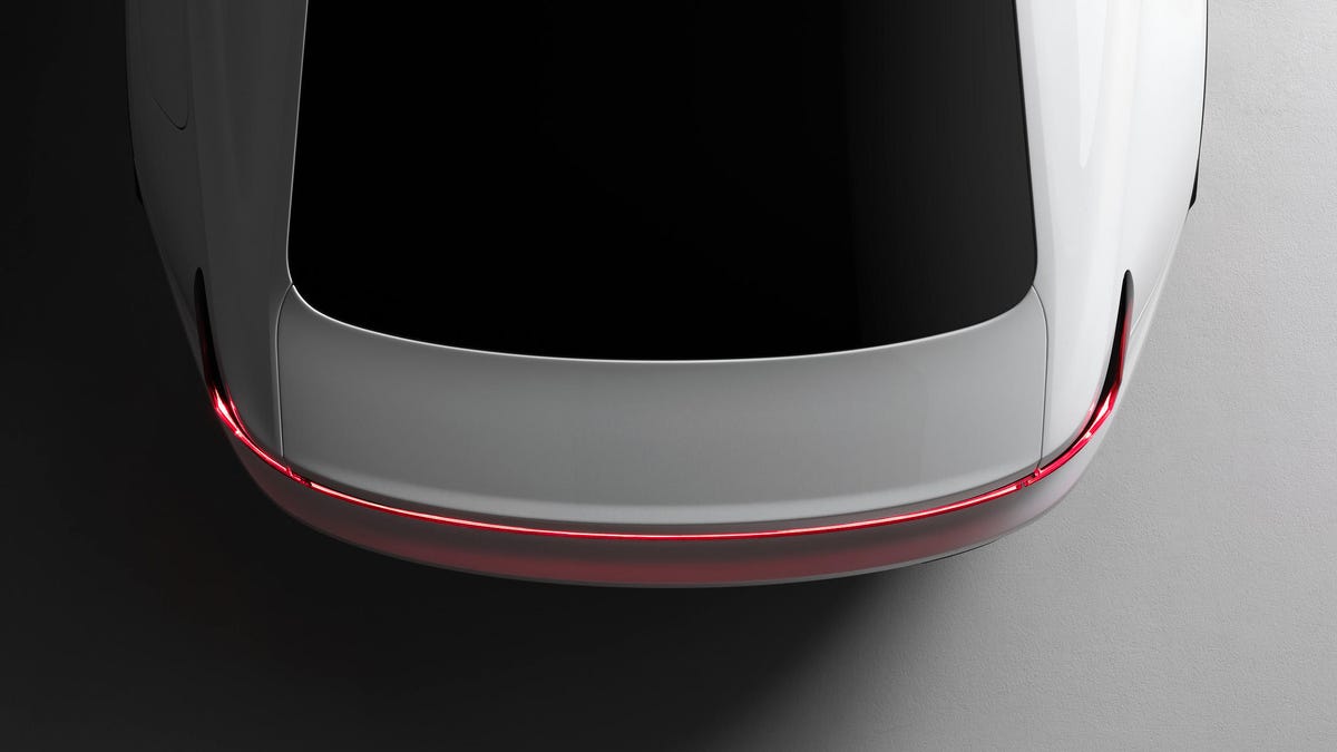 Polestar 2 Teaser