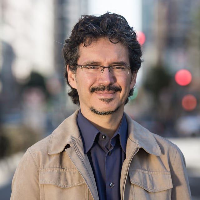 Headshot of Gabriel Sama