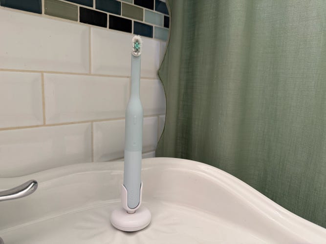 Quip Ultra Lite Electric Toothbrush