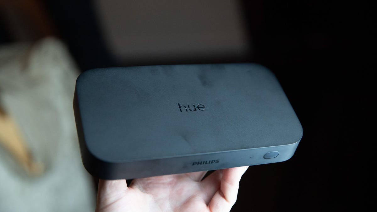 philips-hue-entertainment-hdmi-sync-pass-through-box-ifa-2019