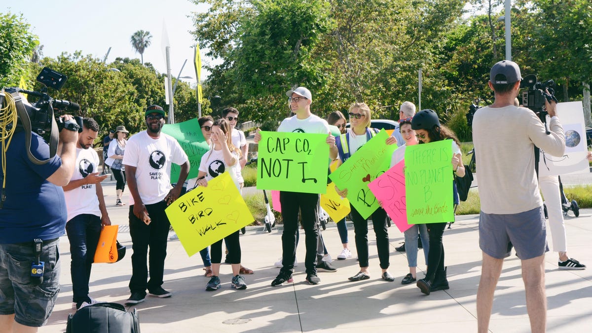 87545f6f-ccbd-40c2-a726-a45103760681