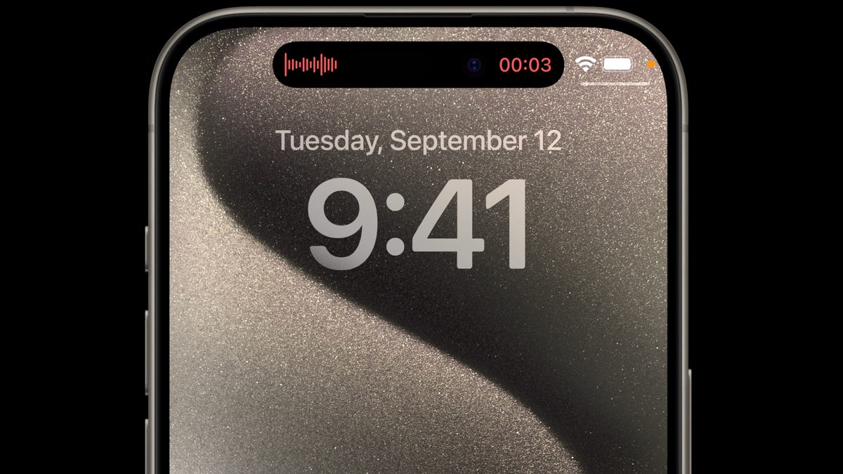 iPhone-14 in yellow, camera side