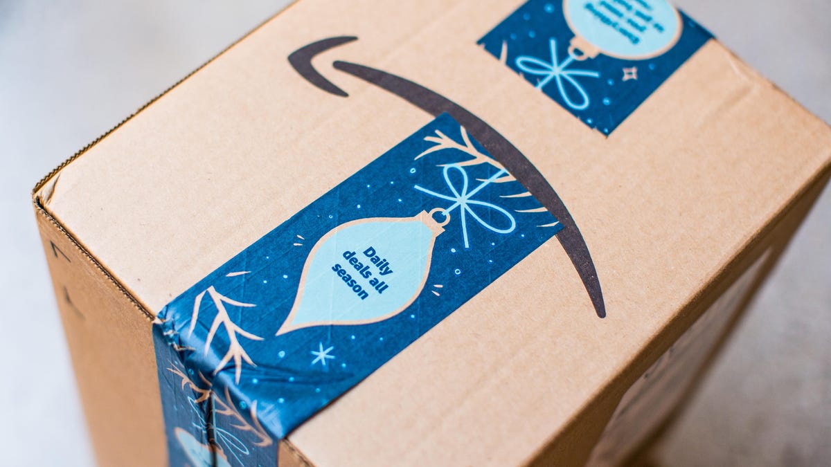 amazon-delivery-box-3669