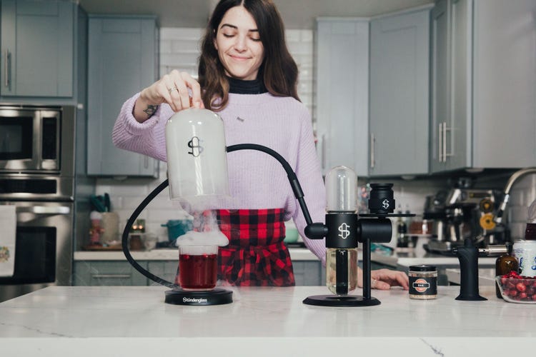 Woman with a studenglass hookah