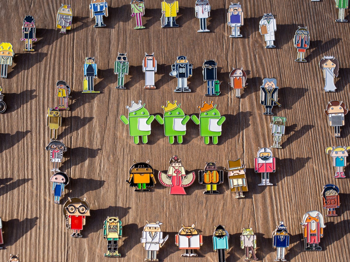 android-pins-mwc-2016-12.jpg