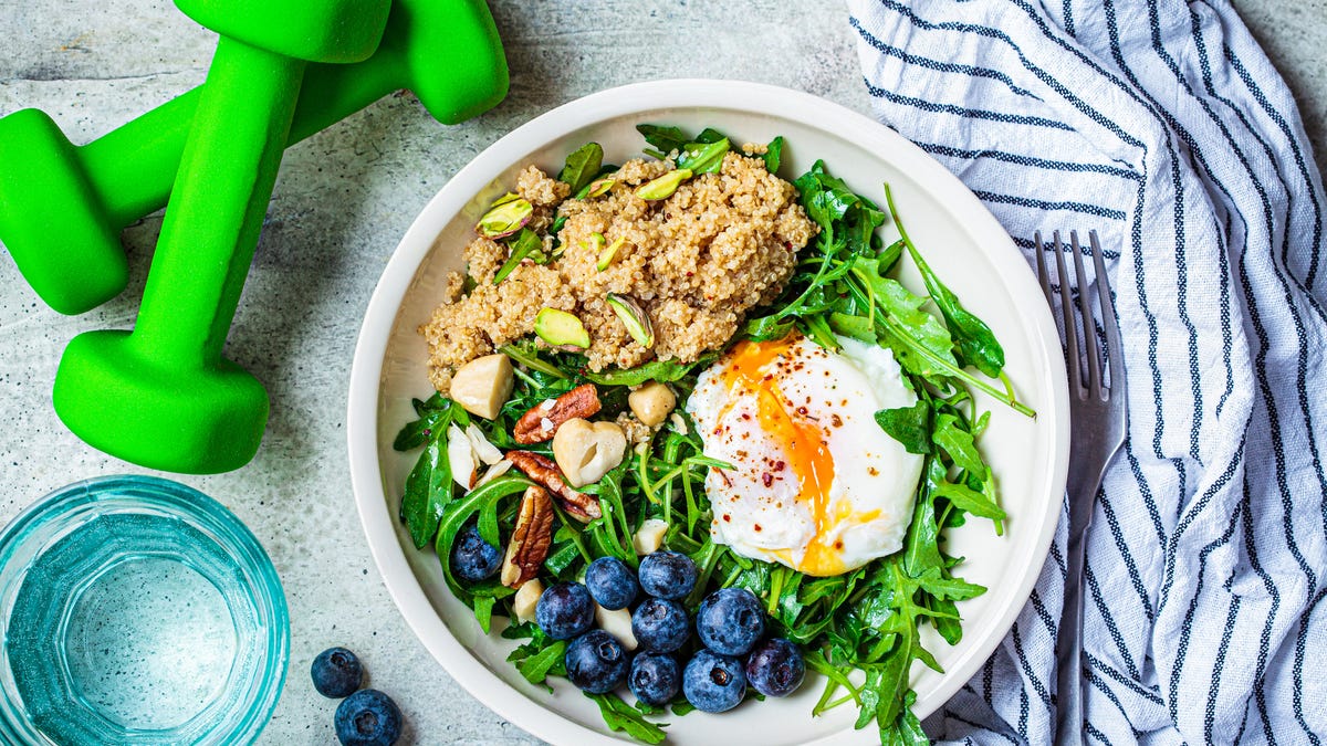 salad with quinoa, eggs, and blueberries
