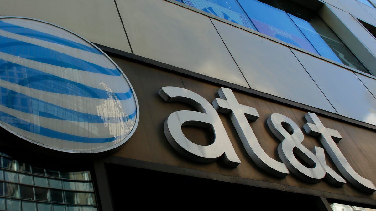 US-MEDIA-TELECOM-MERGER-ATT-TIMEWARNER