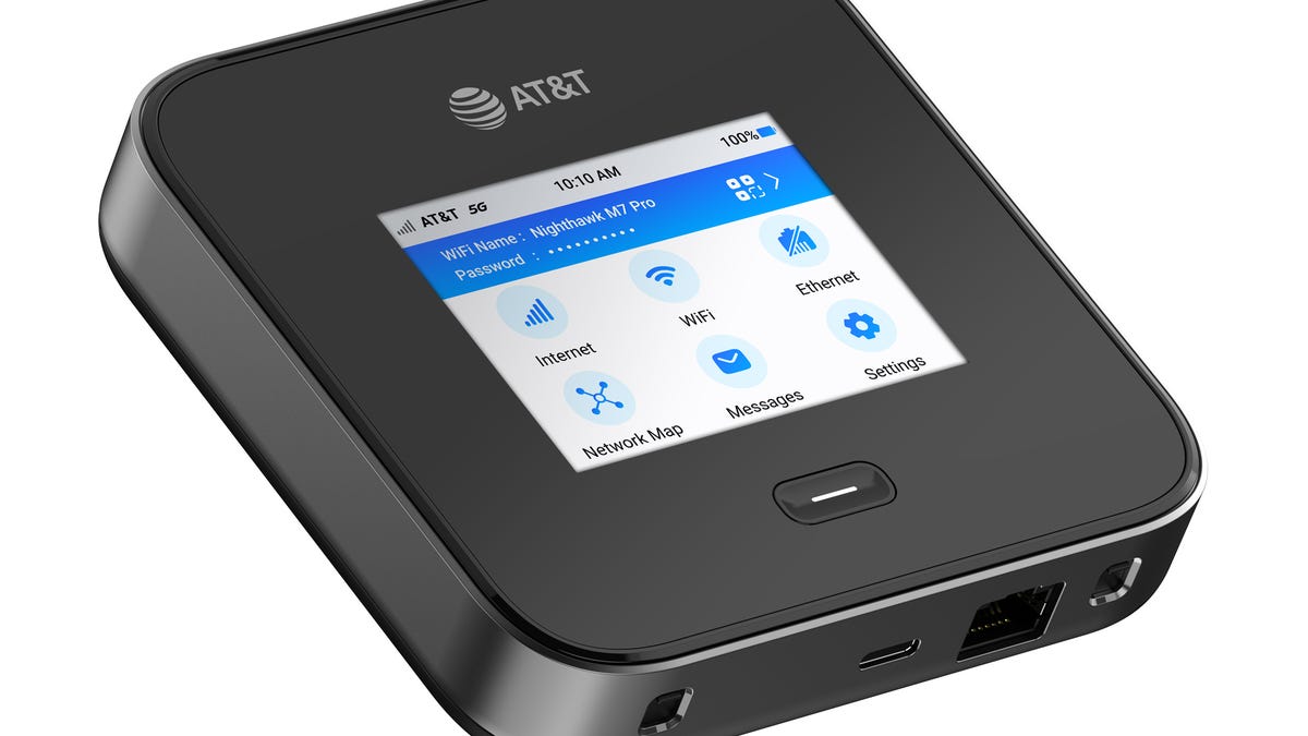 Image of Netgear MR7400 Wi-Fi 7 Mobile Hotspot