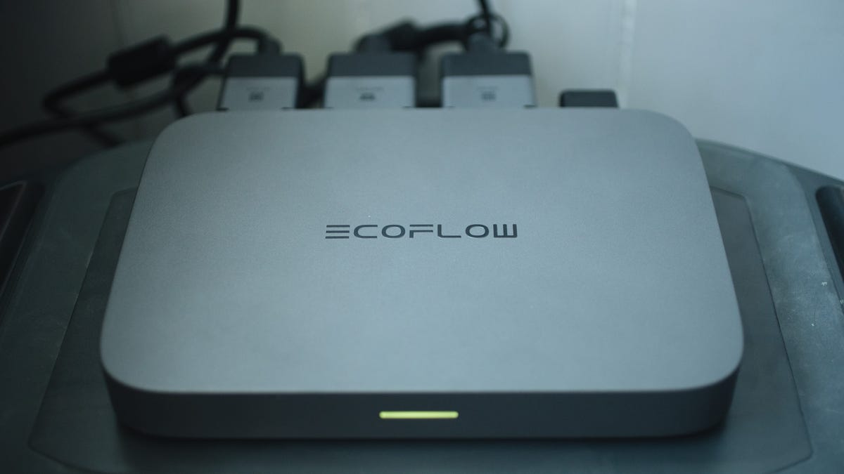 ecoflow-powerstream-delta-2-max-solar-5