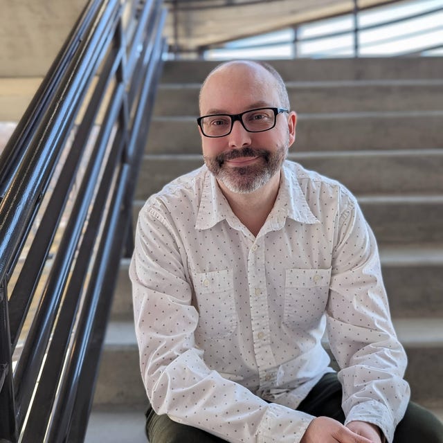 Headshot of John Carlsen