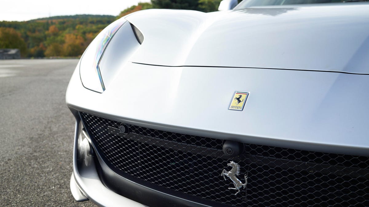 2019 Ferrari 812 Superfast